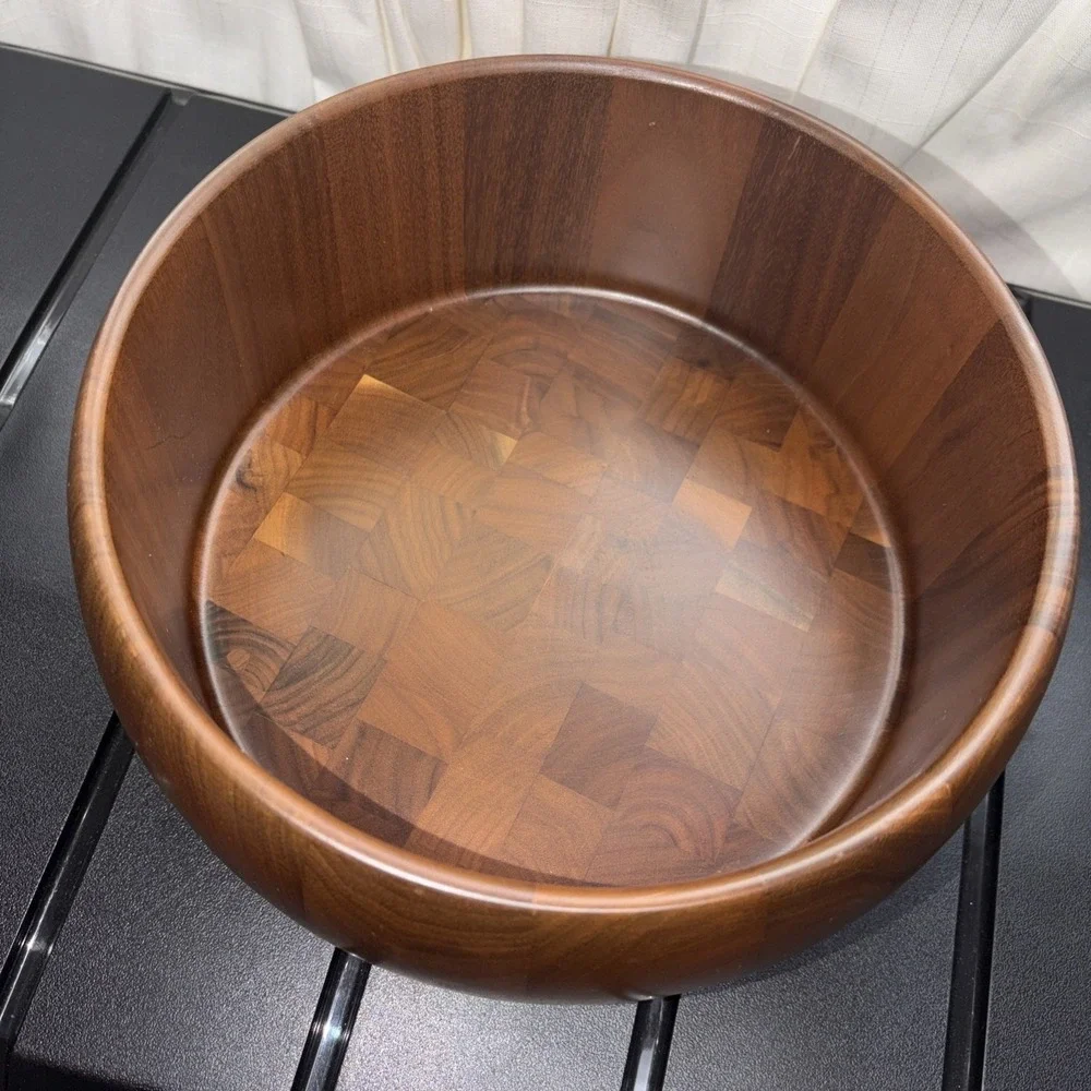 VTG Diversified Industries Division Solid American Single Walnut Salad Bowl 1526
